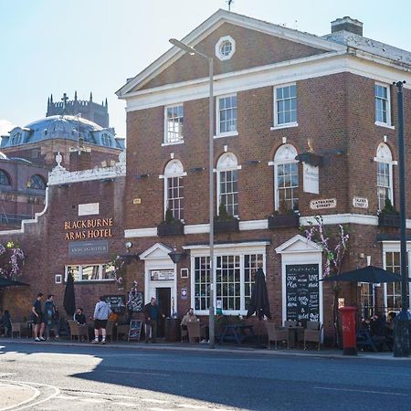 Blackburne Arms ,24 Catharine Street Hotel Ливърпул Екстериор снимка