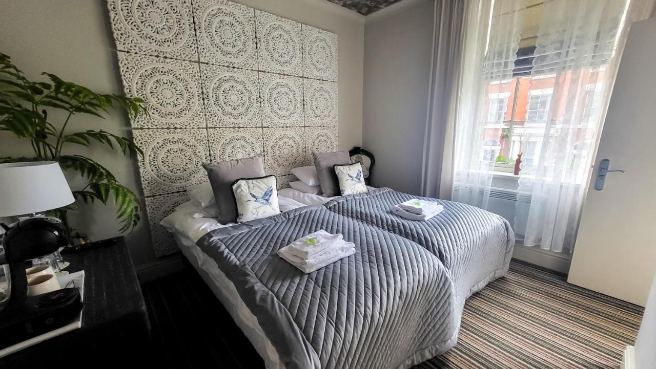 Blackburne Arms ,24 Catharine Street Hotel Ливърпул Екстериор снимка
